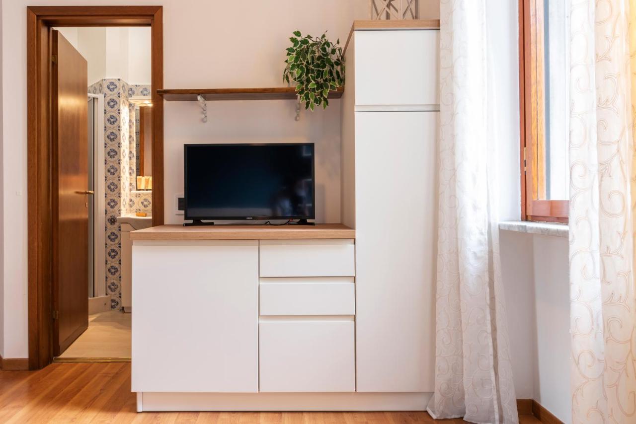 Casa Blu Flexyrent Apartment Wifi - No Ac Milan Luaran gambar